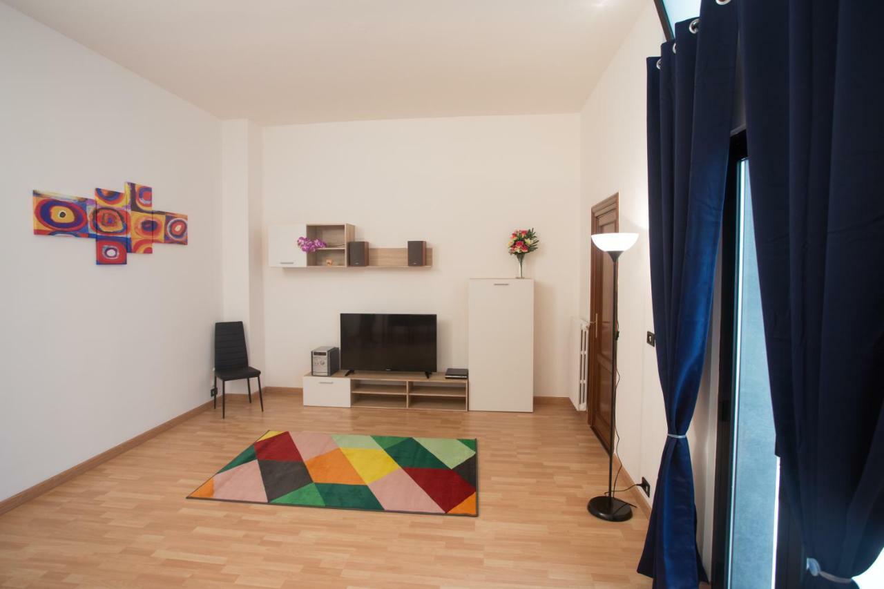 Casa Del Levante Hotel Bari Luaran gambar