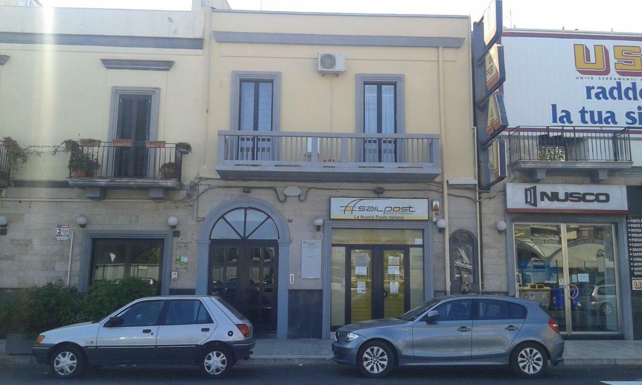 Casa Del Levante Hotel Bari Luaran gambar